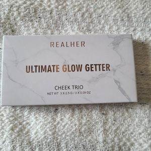 Realher Ultimate glow getter cheek trio
